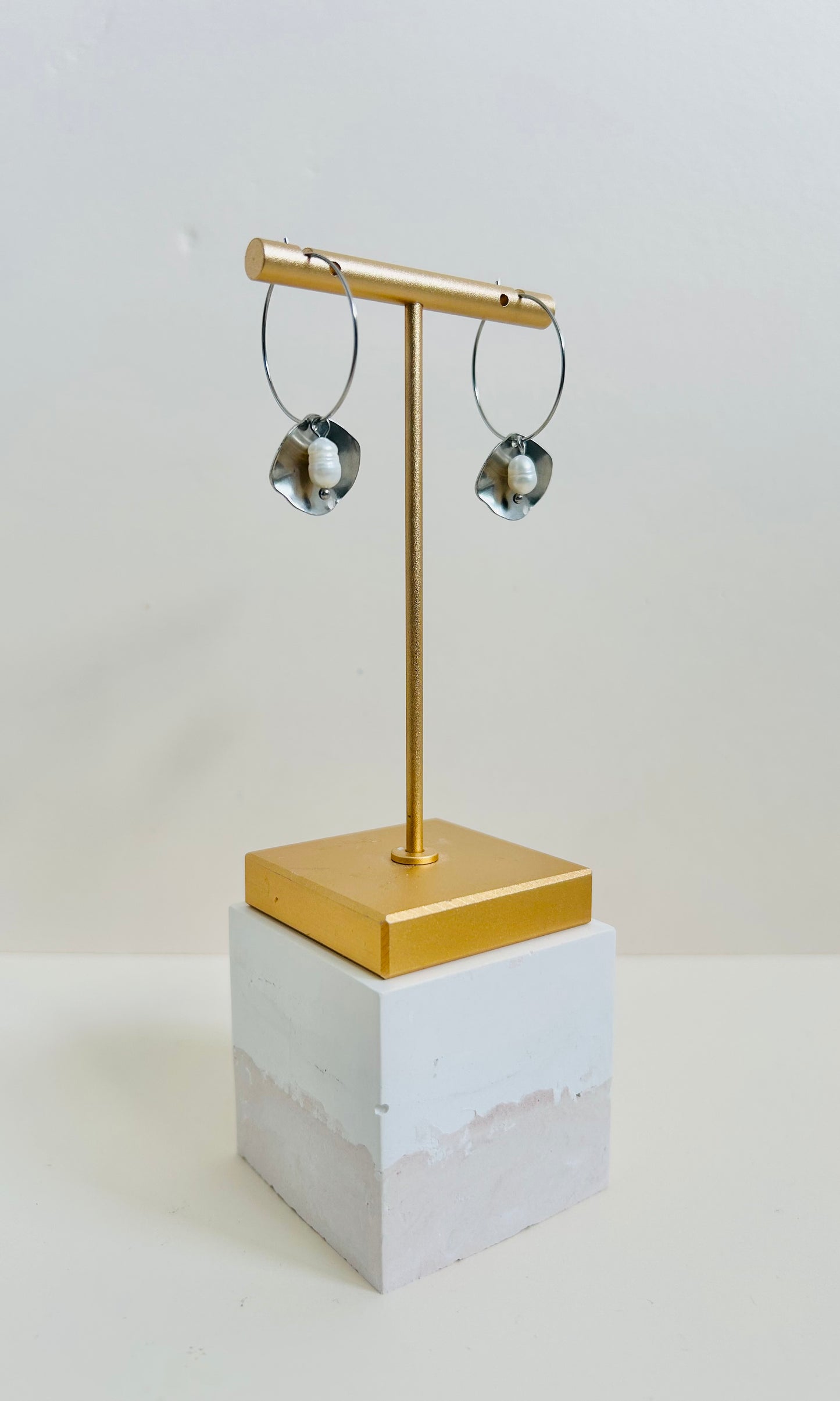 Disc + Pearl Hoop Earrings | Small