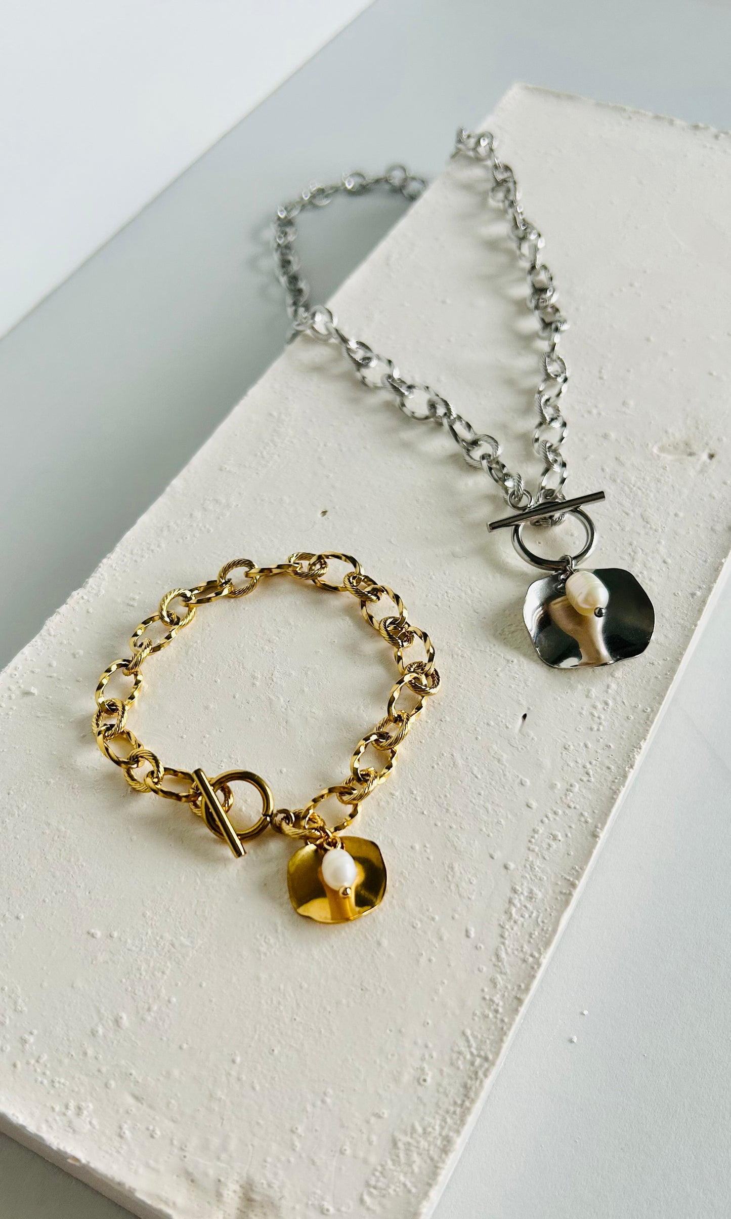 Chunky Pearl & Disc Necklace | Large