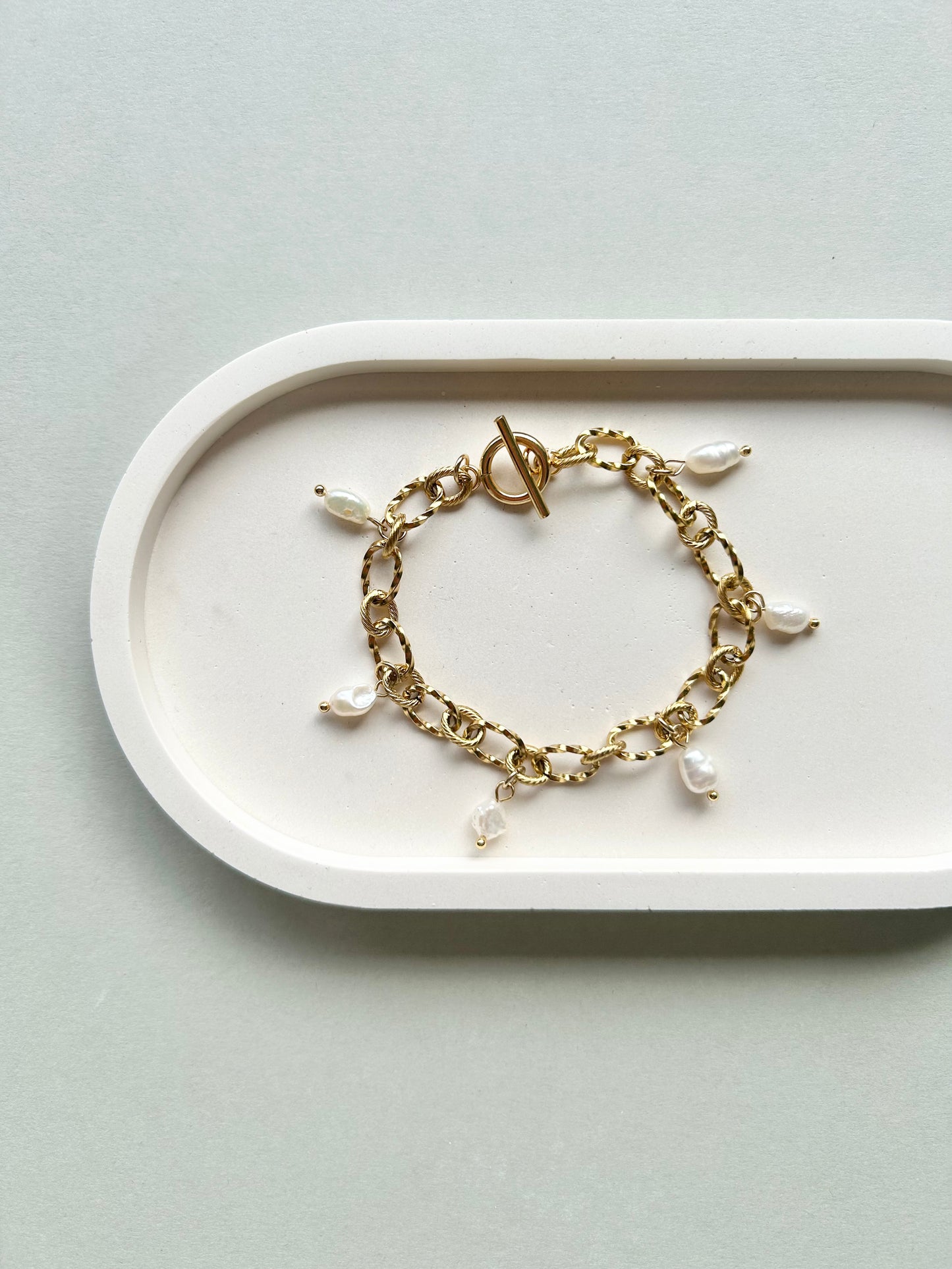 Chunky gold link pearl charm bracelet