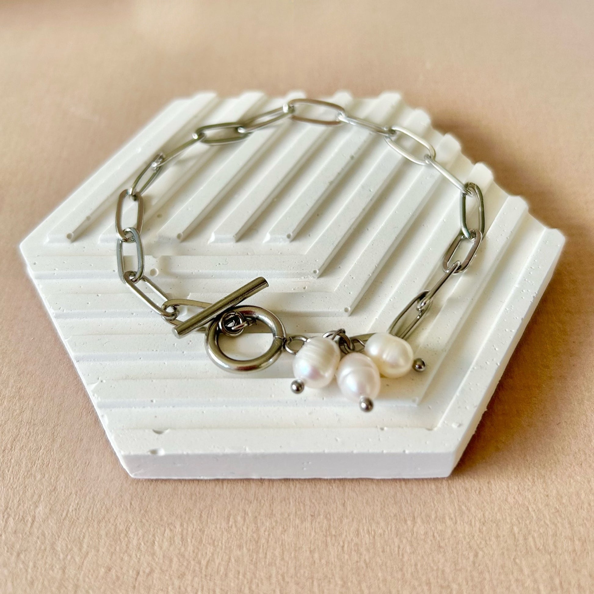 Silver Pearl charm link bracelet