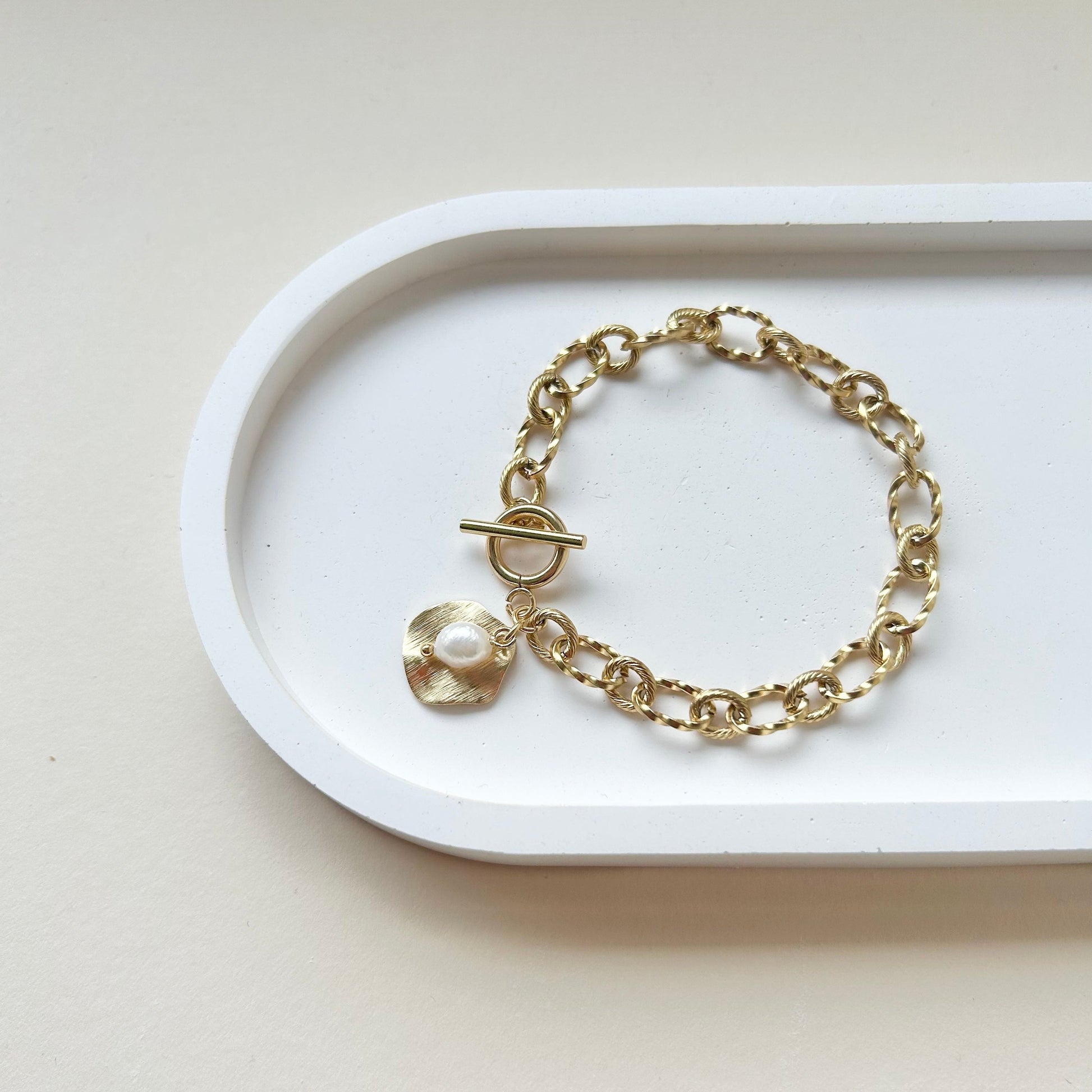 Chunky gold link pearl charm bracelet 