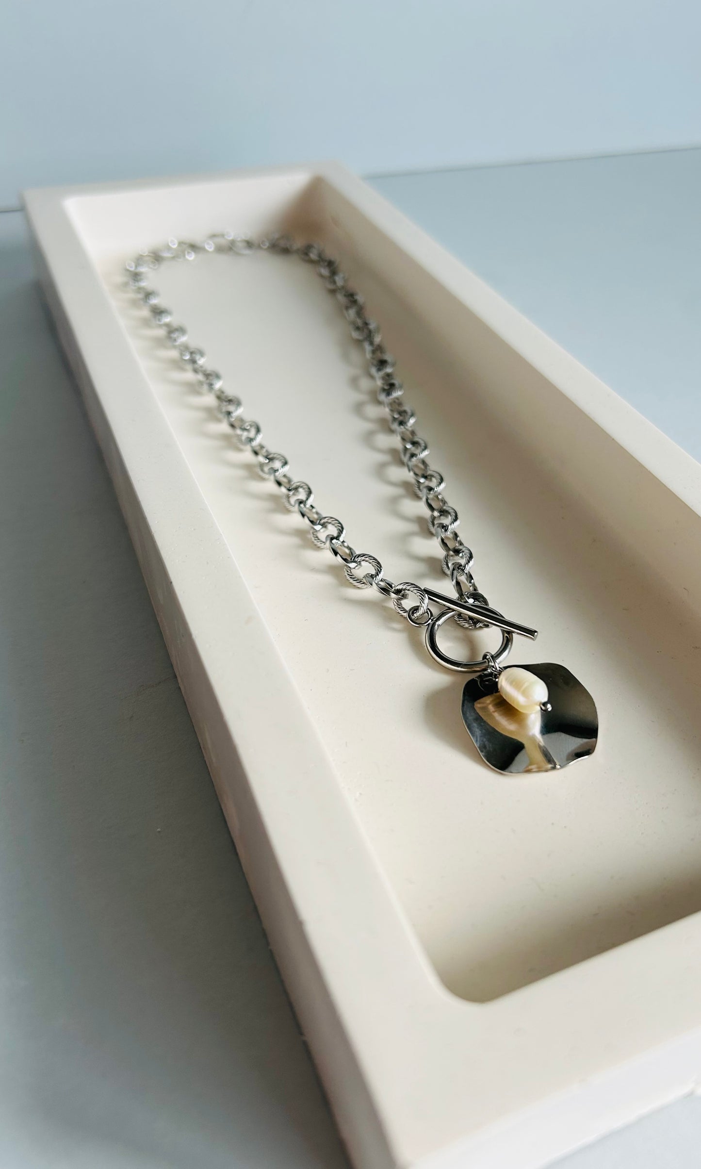 Chunky Pearl & Disc Necklace | Large