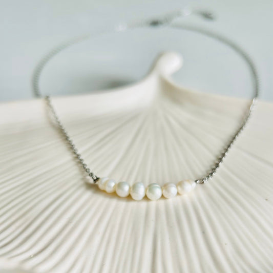 Chain of Pearls Necklace