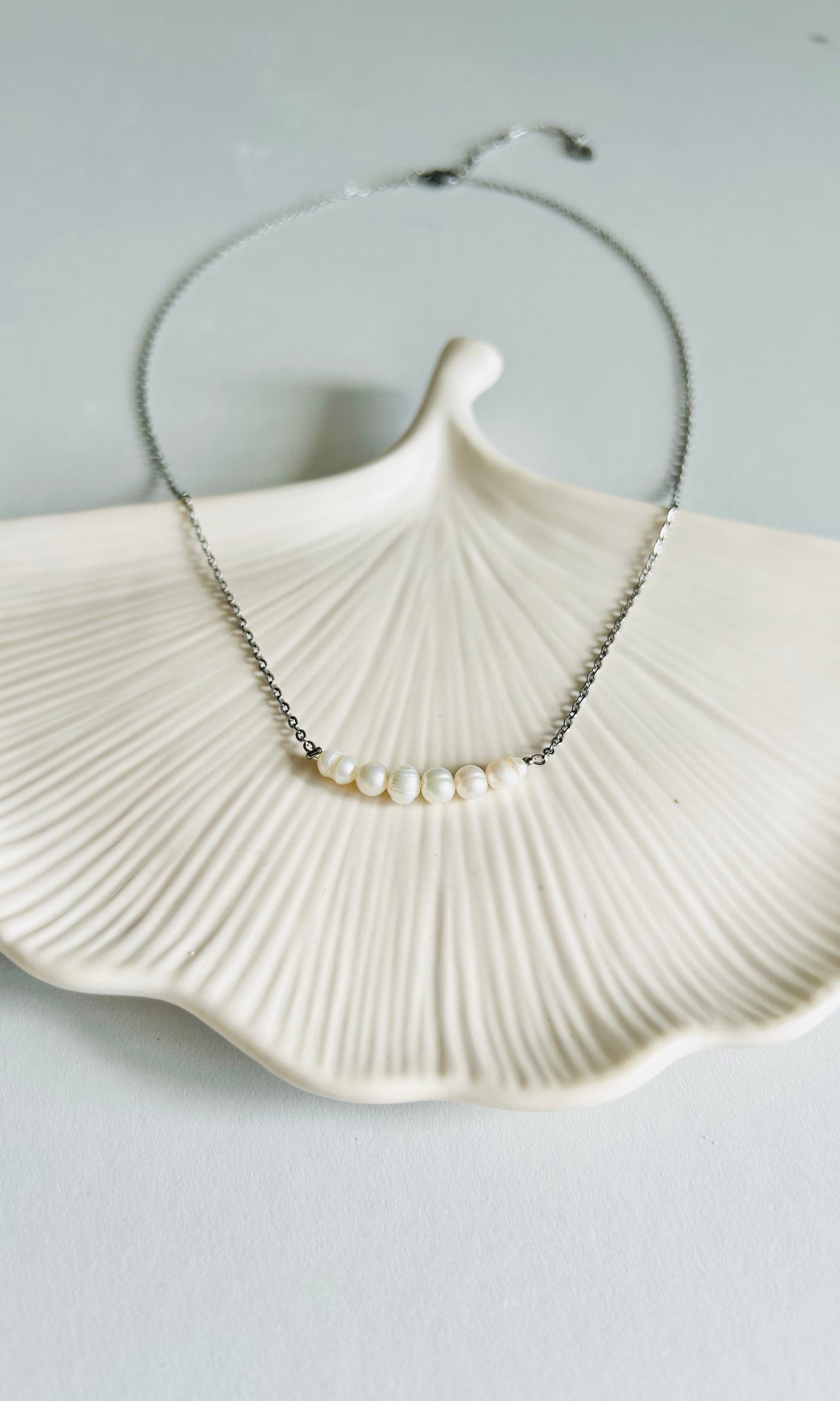 Chain of Pearls Necklace